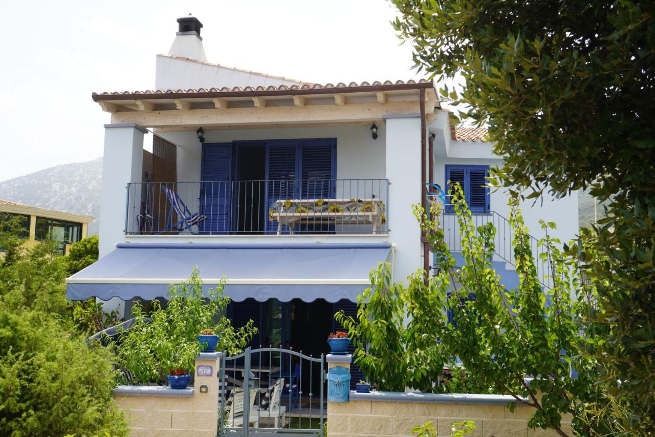 Casa Azzurra Apartamento Cala Gonone Exterior foto
